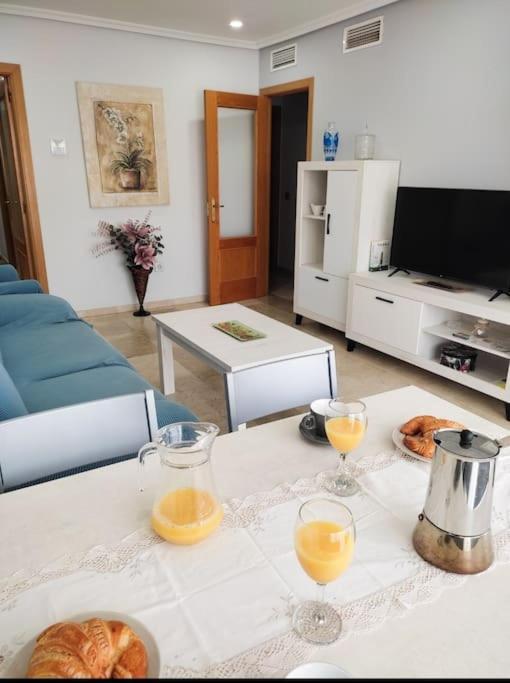 Apartamento Renovado En El Centro De Benalmádena Buitenkant foto